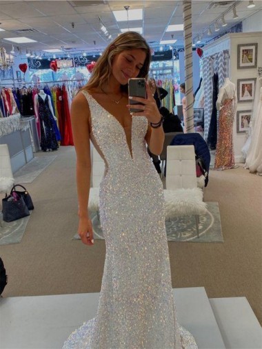 V-Neck Sleeveless Sweep Train Prom Dresses Canada Supplier