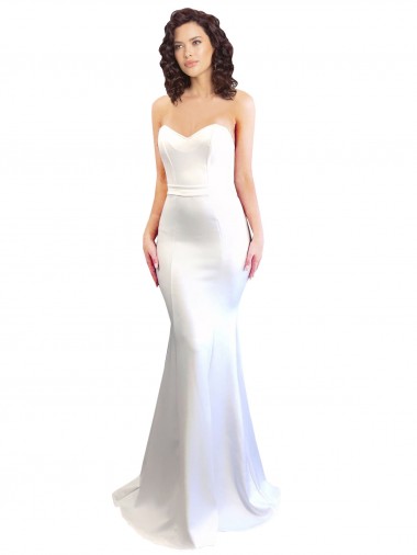White High Neck Sleeveless Low Back Long Prom Dress Canada Supplier